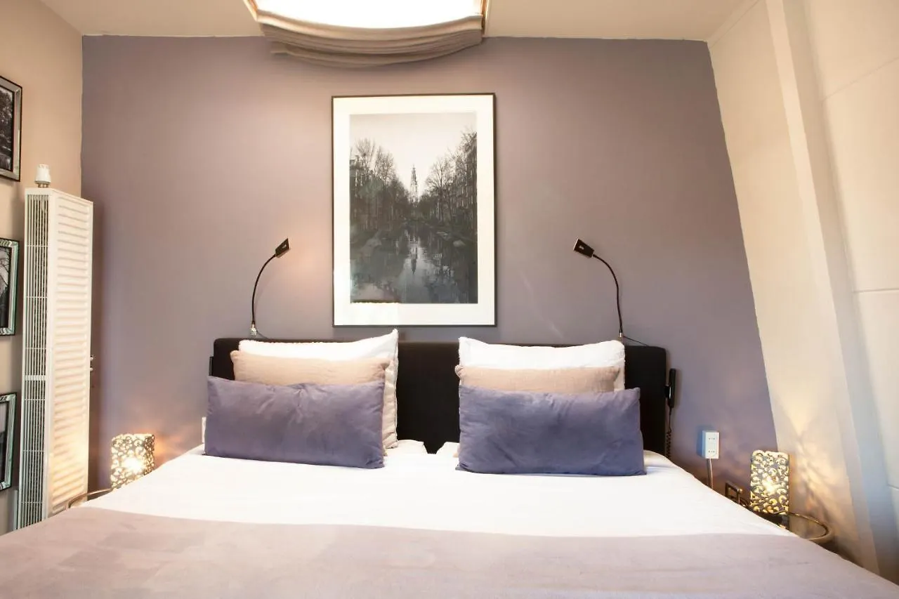 Zwanestein Canal House Bed & Breakfast Amsterdam