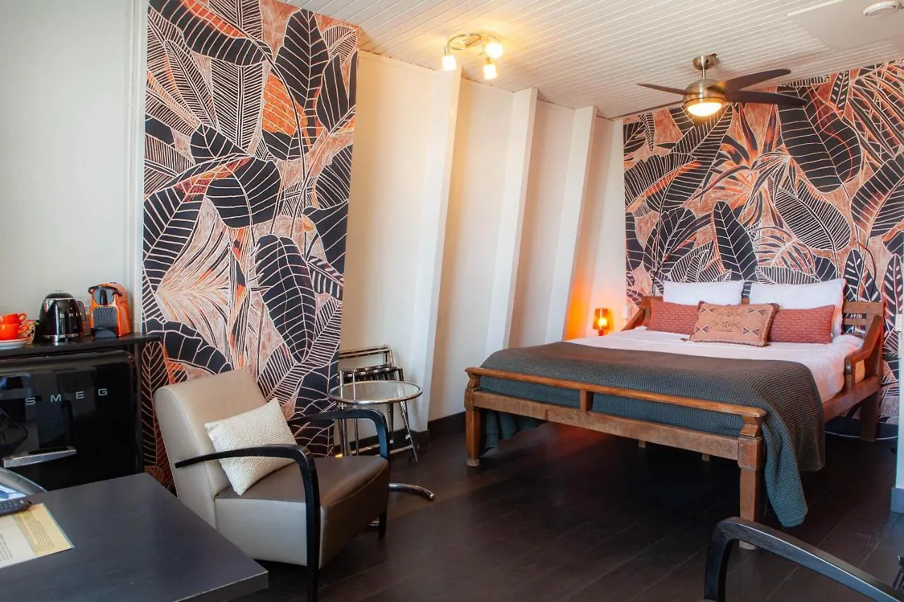 Zwanestein Canal House Amsterdam Oda ve Kahvaltı